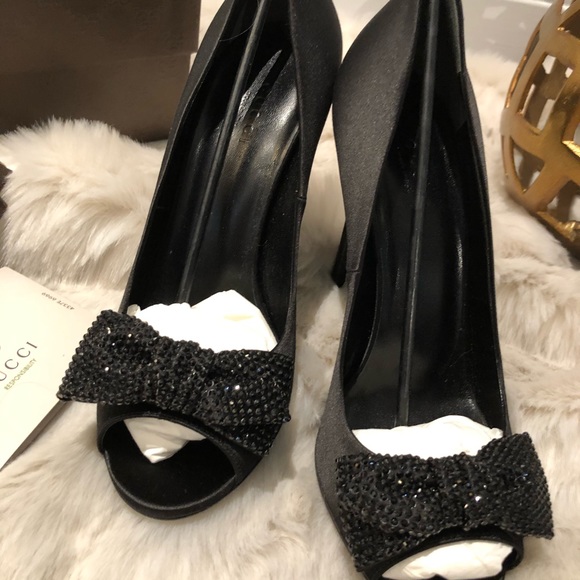 Gucci Clodine Crystal Satin Open Toe Pump - Picture 3 of 8